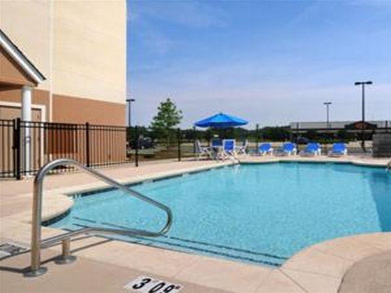 Microtel By Wyndham Perry National Fairground Area I-75 Kültér fotó