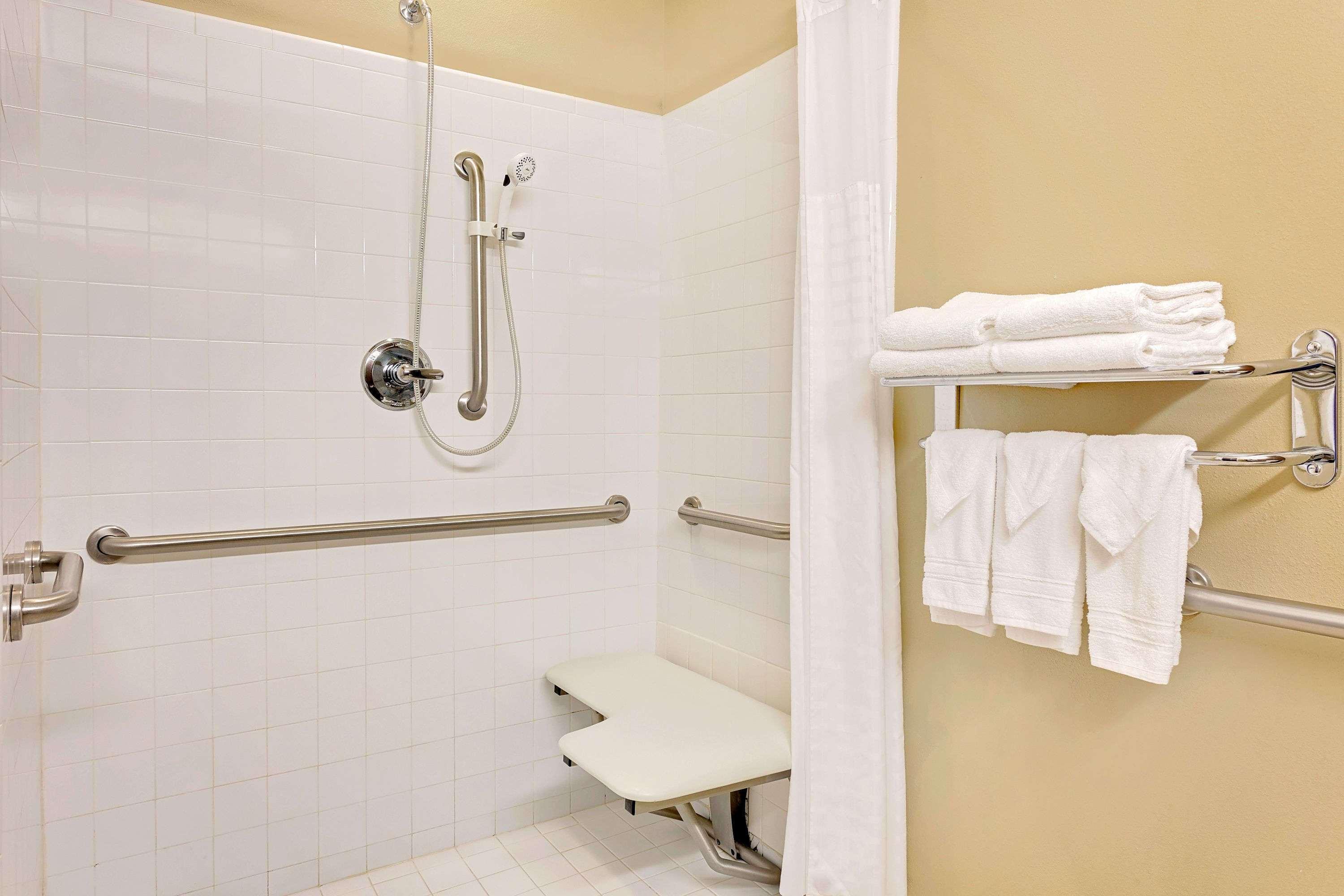 Microtel By Wyndham Perry National Fairground Area I-75 Kültér fotó