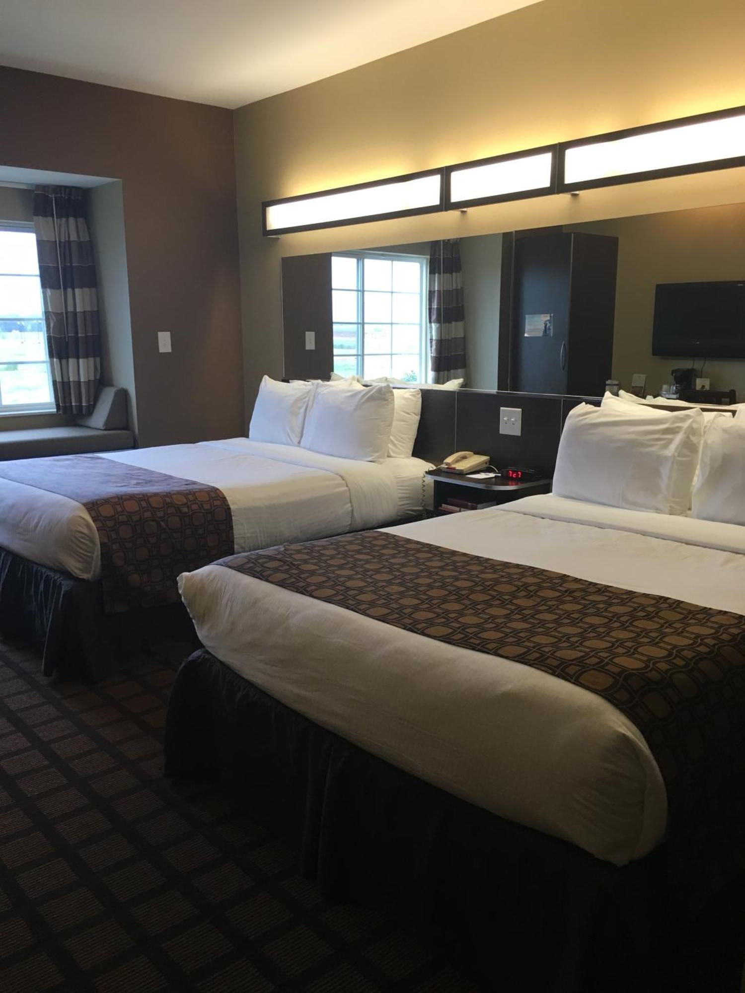 Microtel By Wyndham Perry National Fairground Area I-75 Szoba fotó